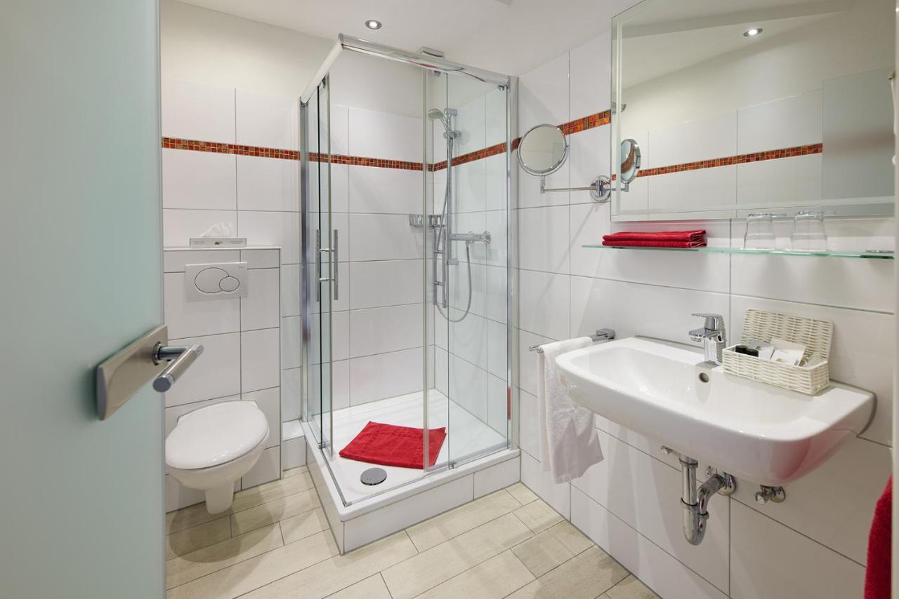Hotel Garni Dorfkammer Ольсберг Экстерьер фото